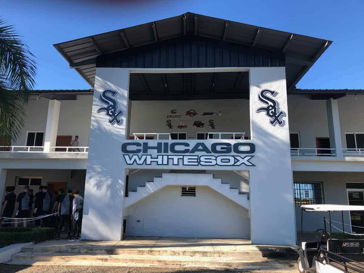 Keystone Quandary: Evaluating White Sox 2B Options for 2023 - On Tap Sports  Net